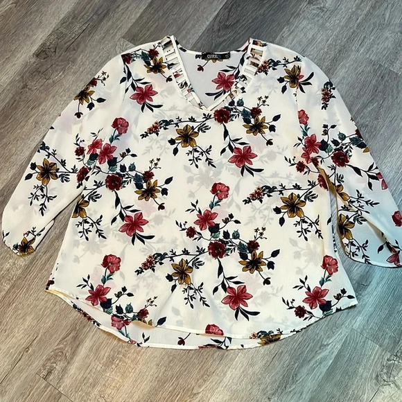 cure Tops - Cure off white flower print blouse